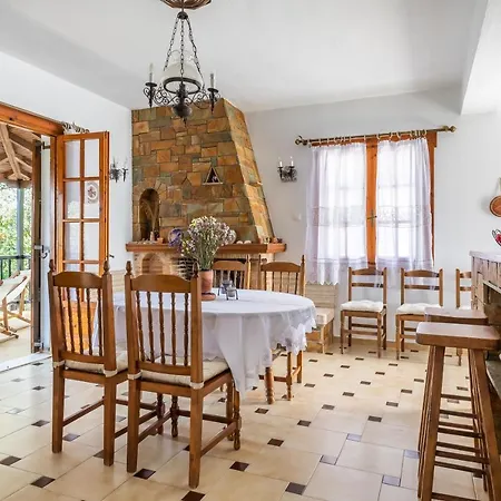 Ourania Apartment