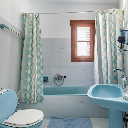Apartment Ourania *
